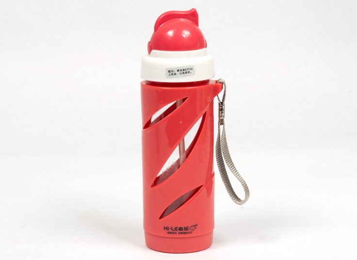 قمقمه نی دار Xile