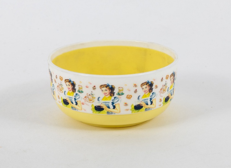 کاسه گرد ساده رزمن