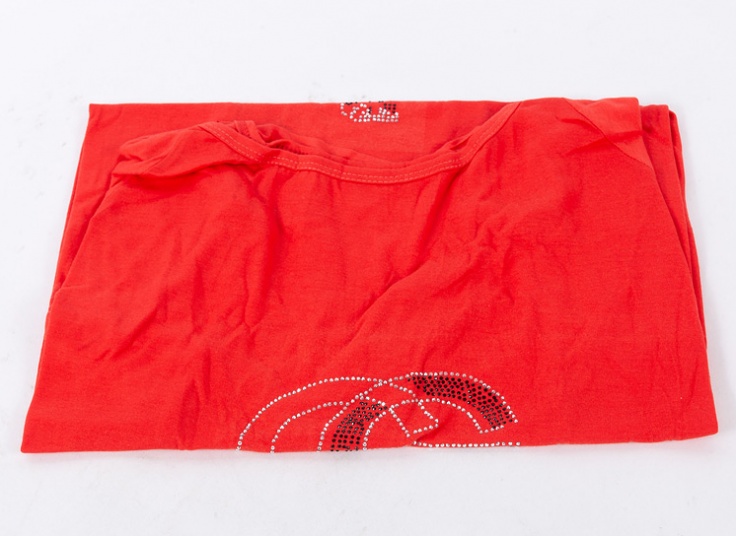 بلوز یقه گره ای طرح Gucci