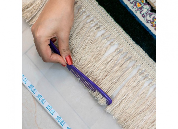 محافظ ریشه فرش