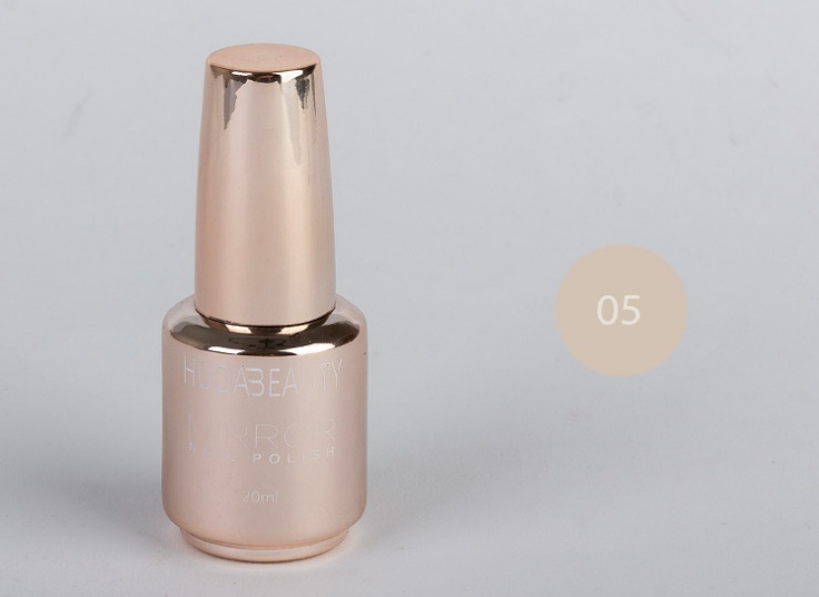 لاک ناخن Huda Beauty