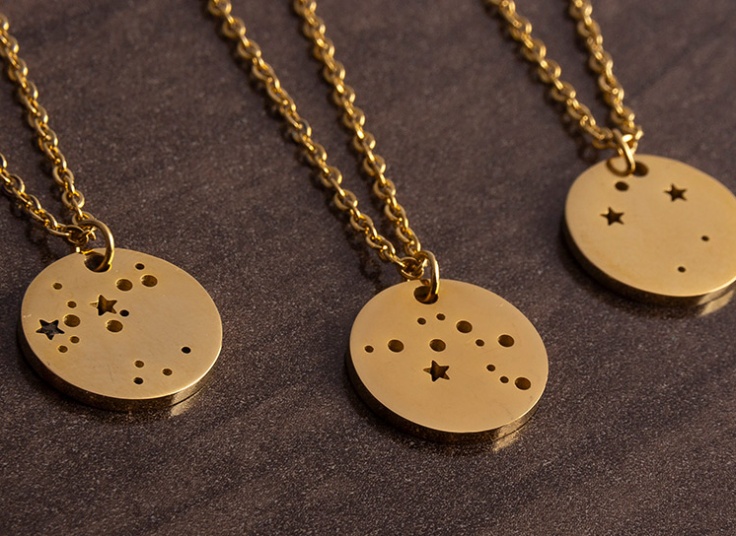 گردنبند صور فلکی ماه تولد