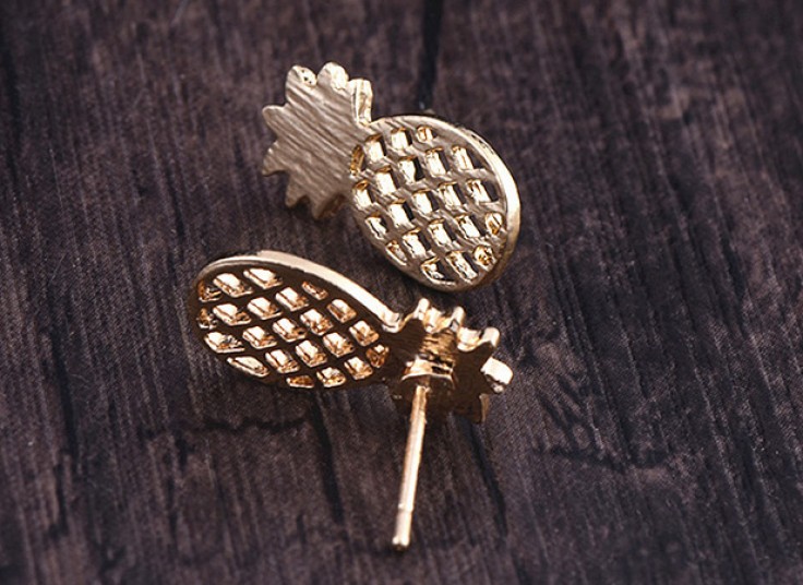 گوشواره میخی فانتزی