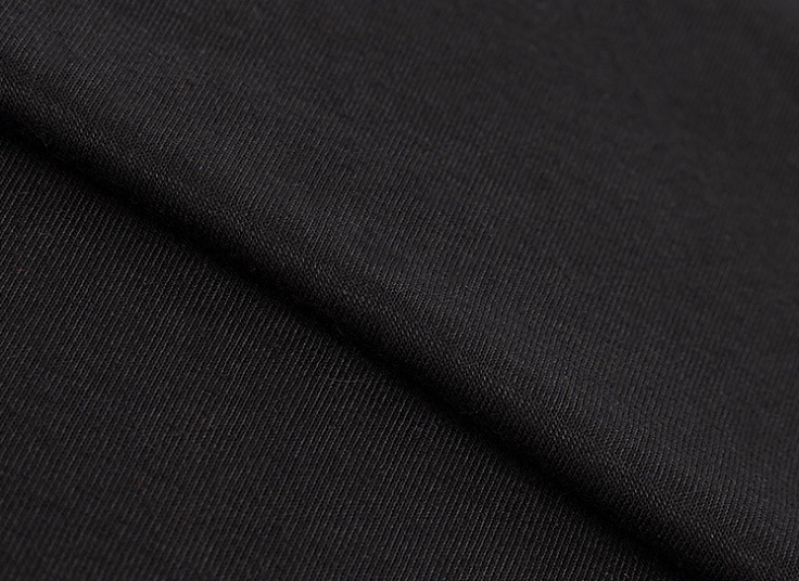 مانتو جلوباز مشکی