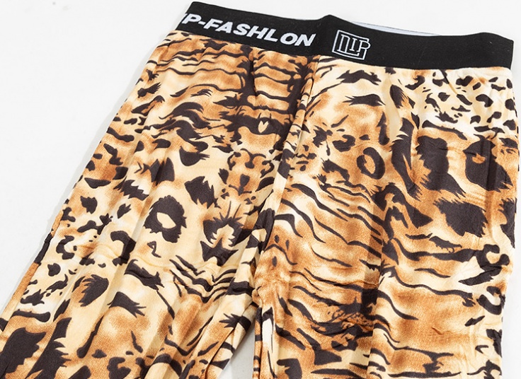 شلوار مخمل پلنگی