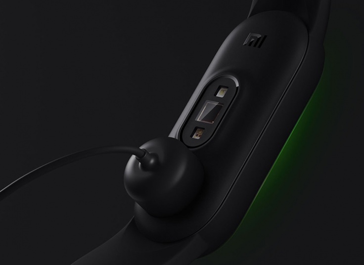 مچ بند هوشمند Xiaomi مدل Mi Band 5