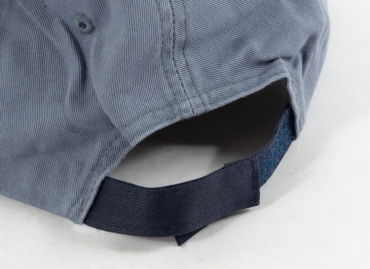 کلاه کپ دو رنگ