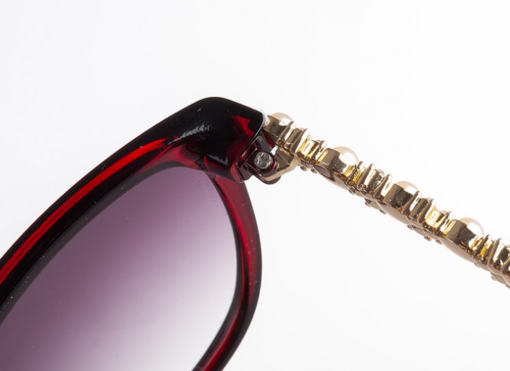 عینک آفتابی زنانه مرواریدی