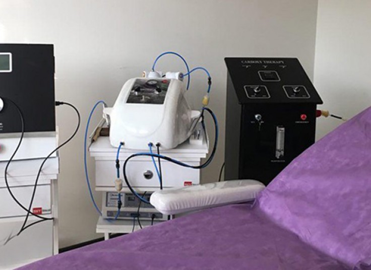 لیزر ELIGHT و 2017SHR مطب دکتر صفاریان