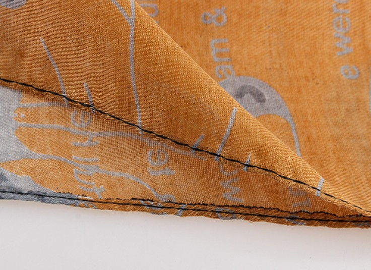 شال طرح دار