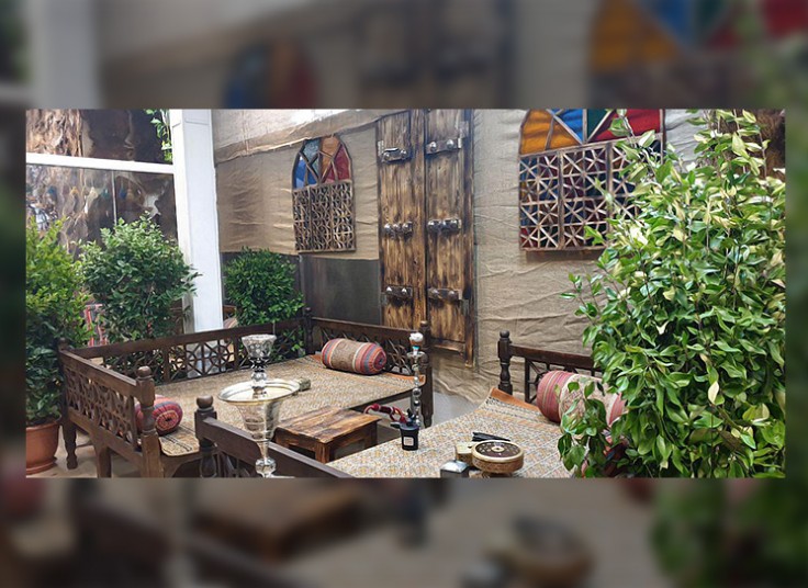 سرای سنتی بستان