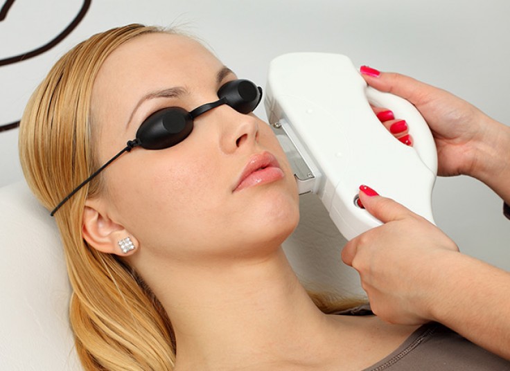 لیزر دایود مرکز هیرلس