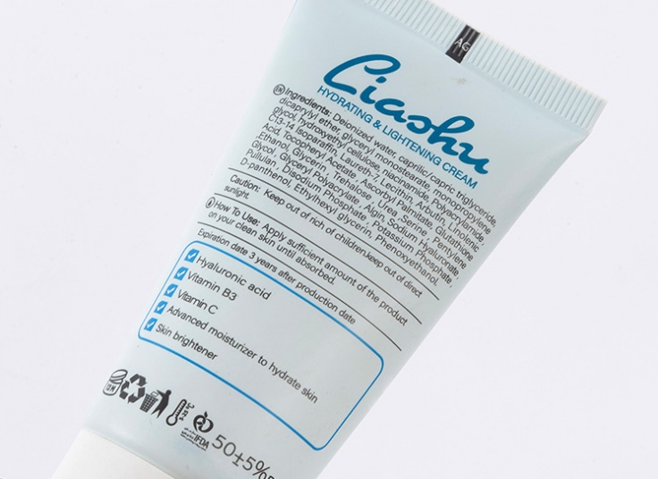 کرم آبرسان و روشن کننده پوست Liashu