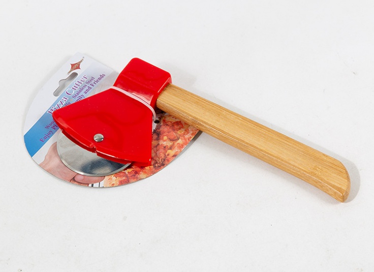 پیتزا بر طرح تبر