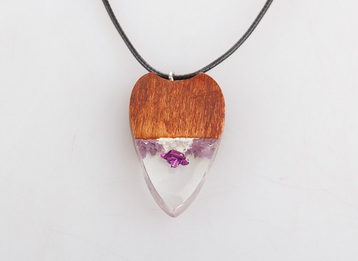 گردنبند چوبی گل رز