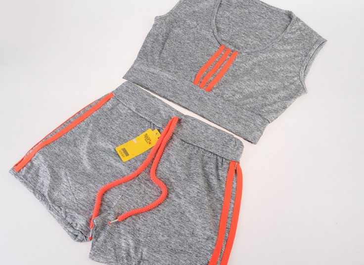 تاپ و شورتک زنانه طرح Adidas