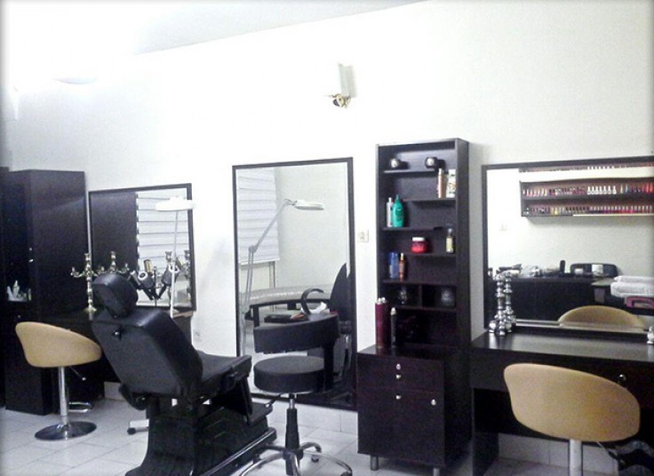 سالن زیبایی سمیرا امیری