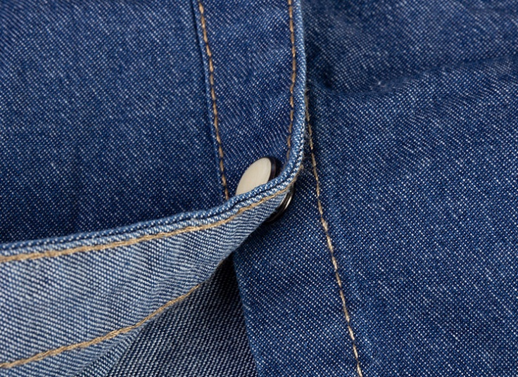 مانتو جین Bershka