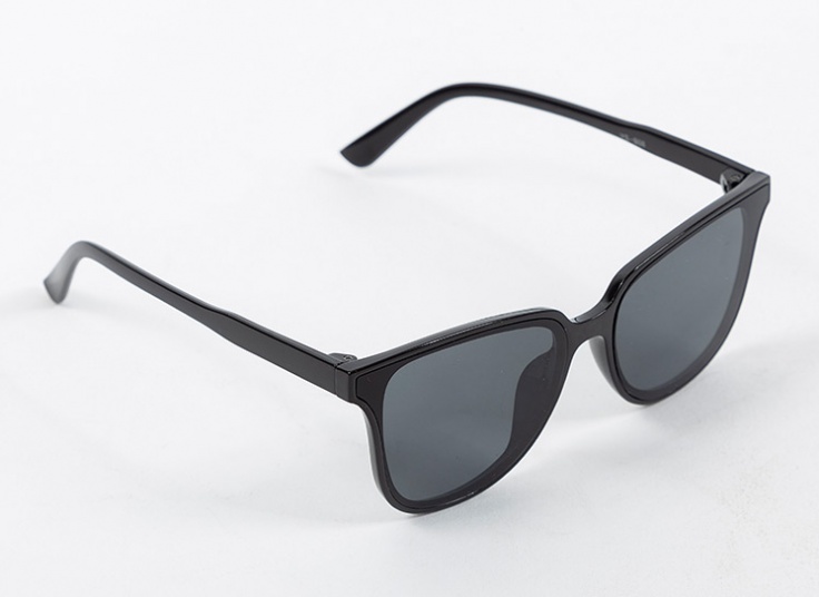 عینک آفتابی کائوچو زنانه