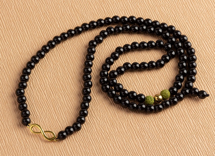 گردنبند سنگی unlimited