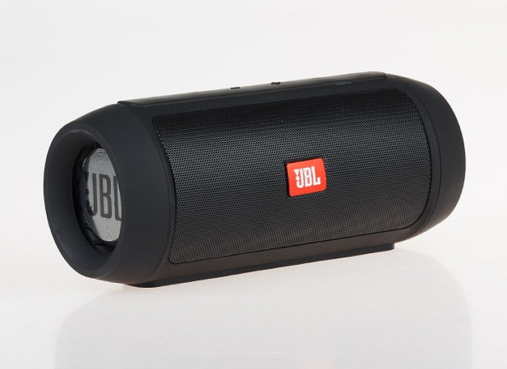 اسپیکر بلوتوث طرح JBL