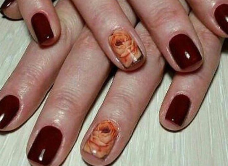 خدمات ناخن سالن نگارمهر