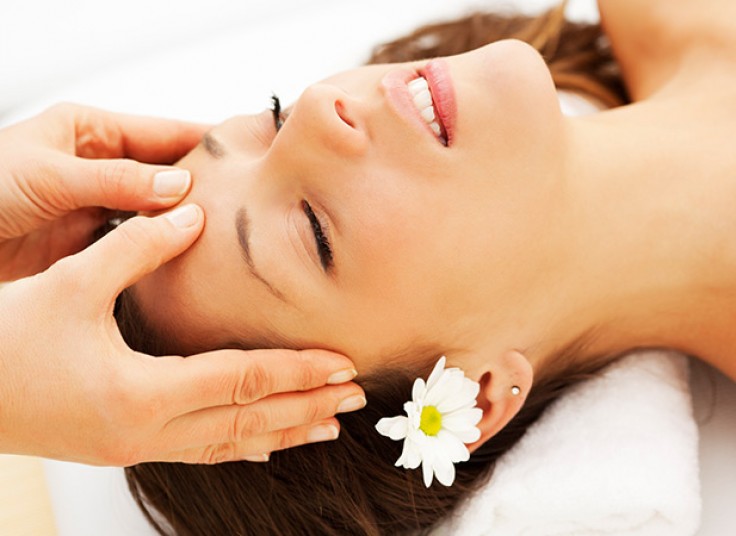 ماساژ مرکز زیبایی صدف