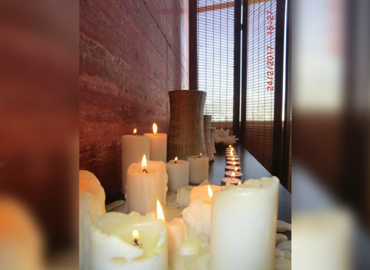 پکیج پاکسازی و ماساژ سالن مینا مرادی