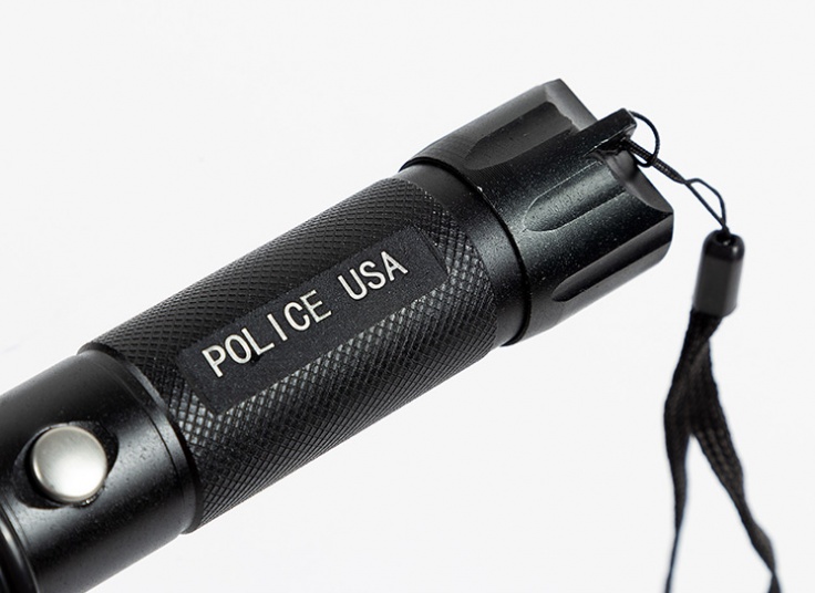 چراغ قابل شارژ قوه پلیسی Power Style