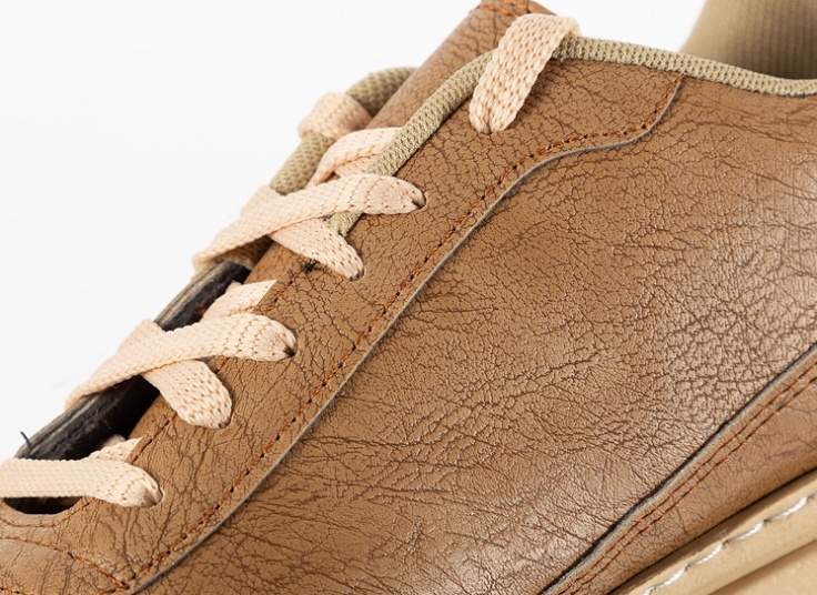 کفش مردانه Lacoste