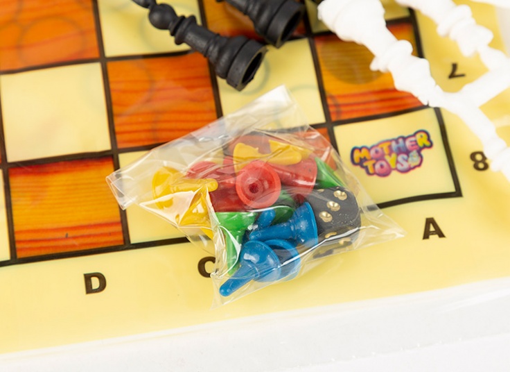 بازی منچ و شطرنج