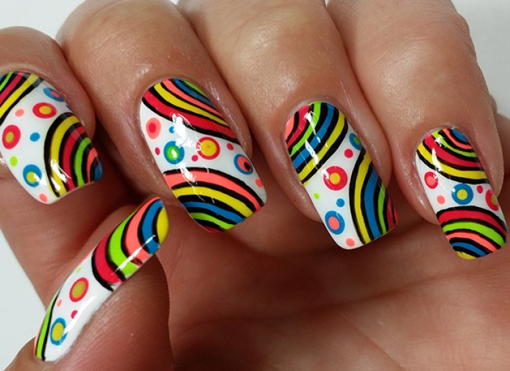 کاشت ناخن سالن خاطره