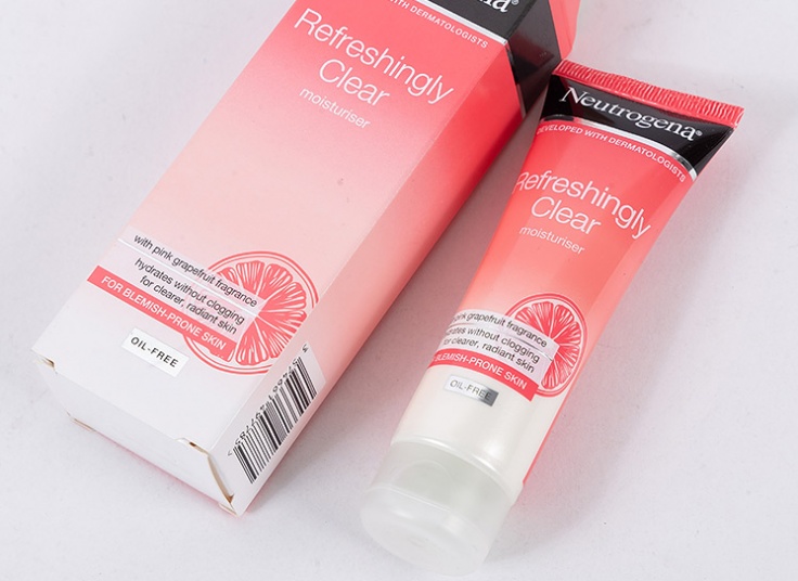 کرم مرطوب کننده Neutrogena