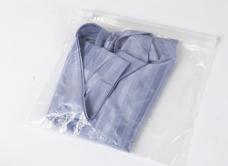 لباس زیر لیزری