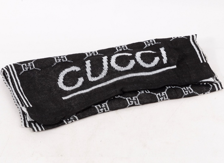 شال بافت زنانه Gucci