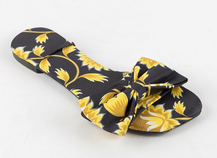 دمپایی روفرشی زنانه