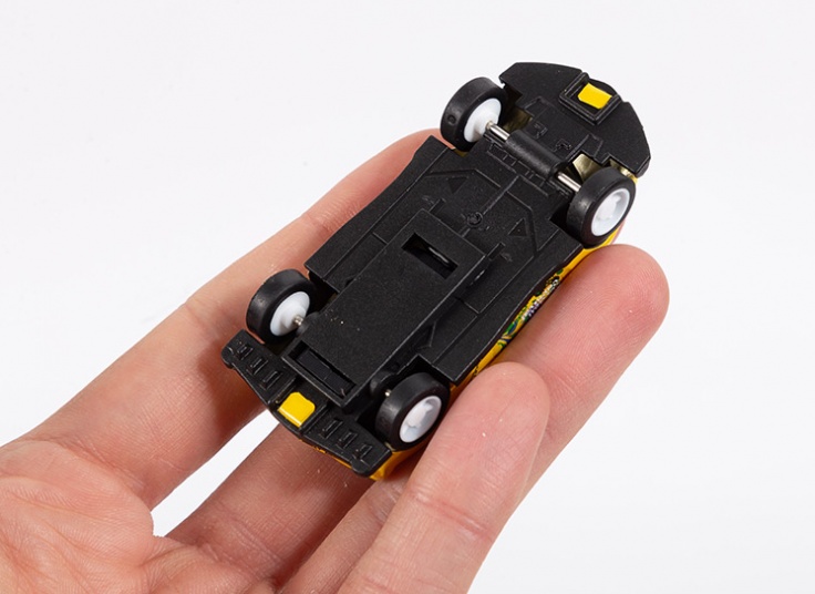 ماکت ماشین کوچک عقب کش