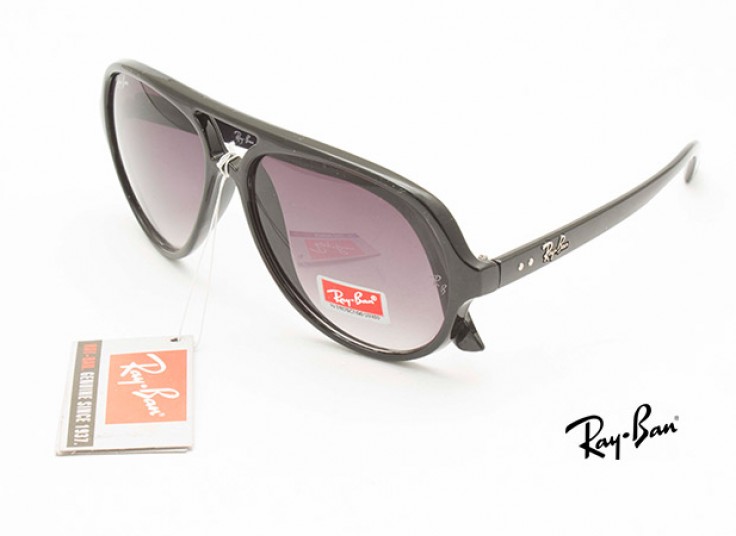 فستیوال مدل های Ray-Ban