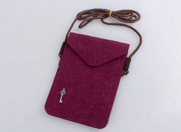 کیف کج نمدی