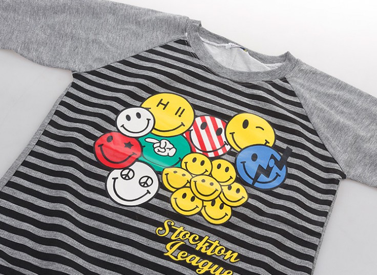 بلوز دورس زنانه طرح Emoji