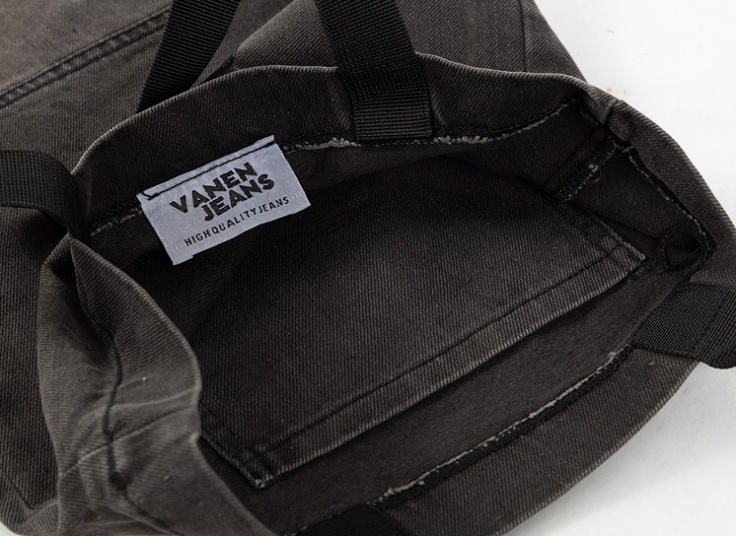 تت بگ جین طرح Converse