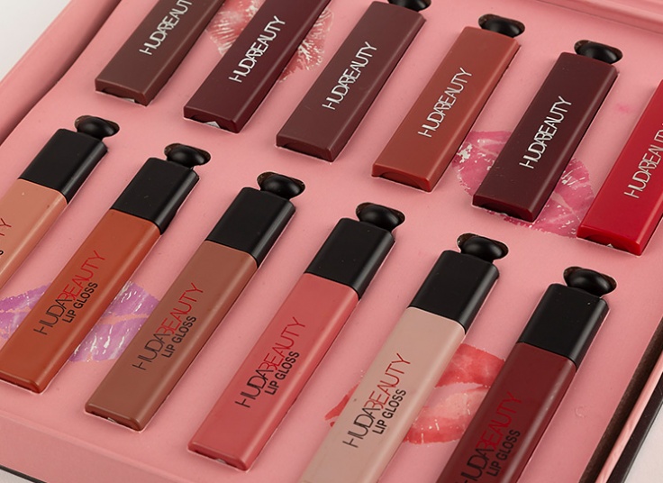 رژ لب Huda Beauty