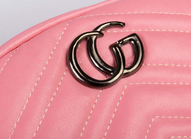 کیف دوشی و کمری زنانه Gucci