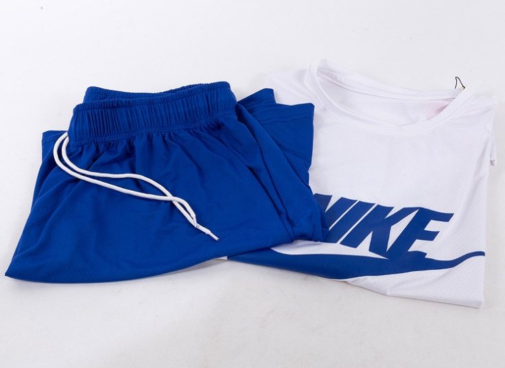 ست تیشرت و شلوارک سوزنی Nike