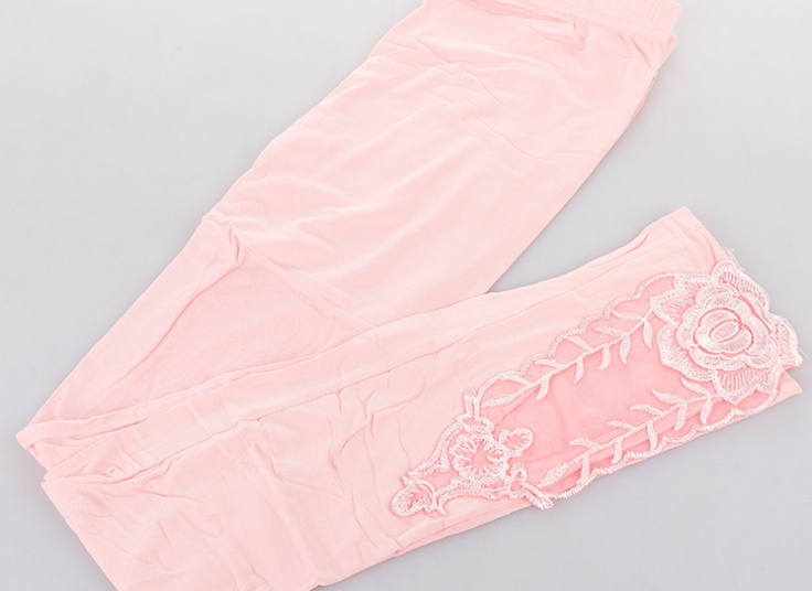 لگ گلدوزی شده Oemen