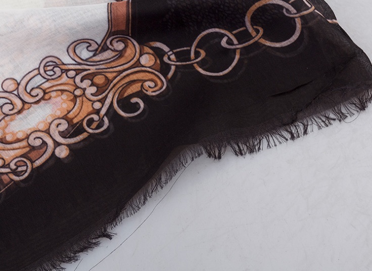 روسری نخی طرحدار G and M