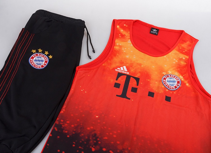 حلقه ای و شلوارک تیم های باشگاهی