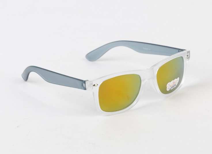 عینک آفتابی بچگانه