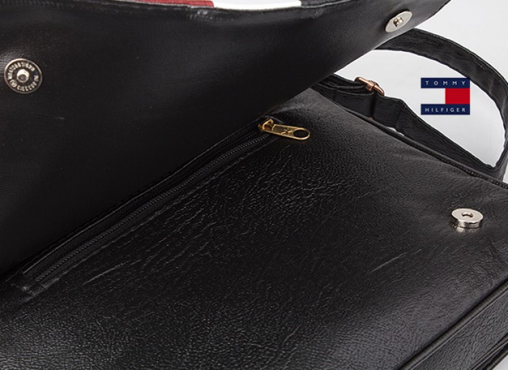 کیف کج Tommy Hilfiger