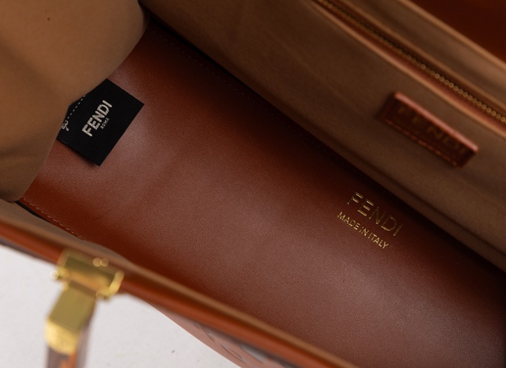 کیف دستی زنانه طرح Fendi